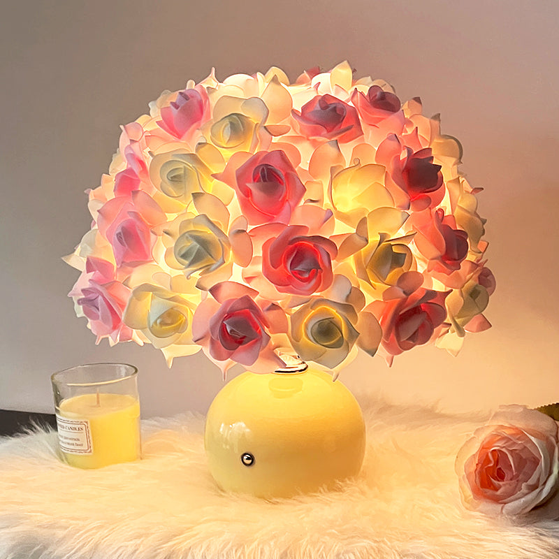 Ceramic Table Lamp in the Shape of Rose Flowers