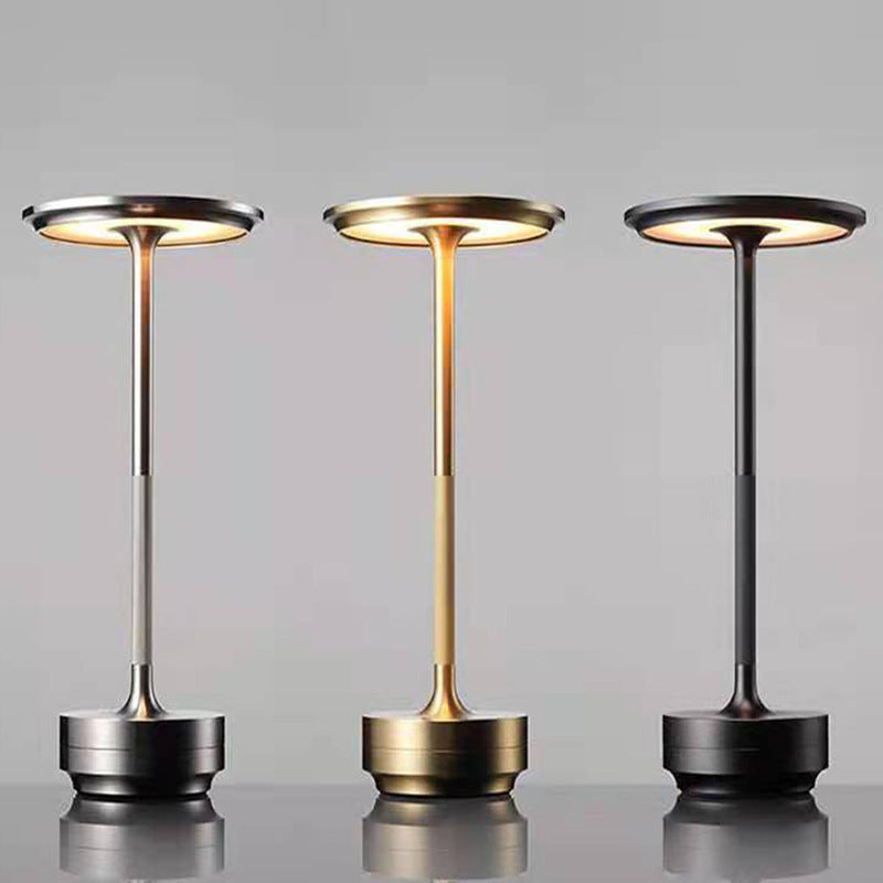 Charging desk light
