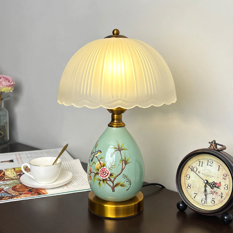 Retro Hand-painted Flower and Bird Ceramic Table Lamp