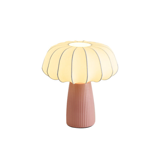 creative mushroom designed table lamp